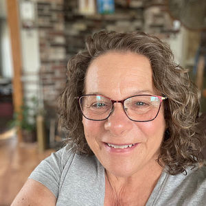 Meet your Posher, Beverly